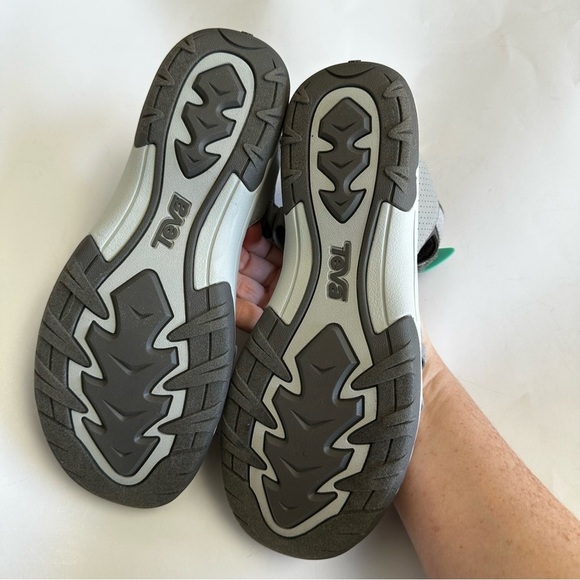 Teva Women’s Tirra CT Sandals Gray Aqua Active Comfort Hiking Summer NWOT 8 39 - Picture 9 of 12